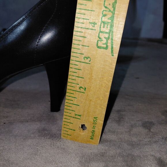 Franco Sarto Pump Heel Womens 8M Black Leather Pointed Toe High Stiletto Buckle - Picture 13 of 14